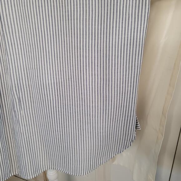 Velvet Heart Blue Striped Button Down Shirt - 3XL - Picture 16 of 16